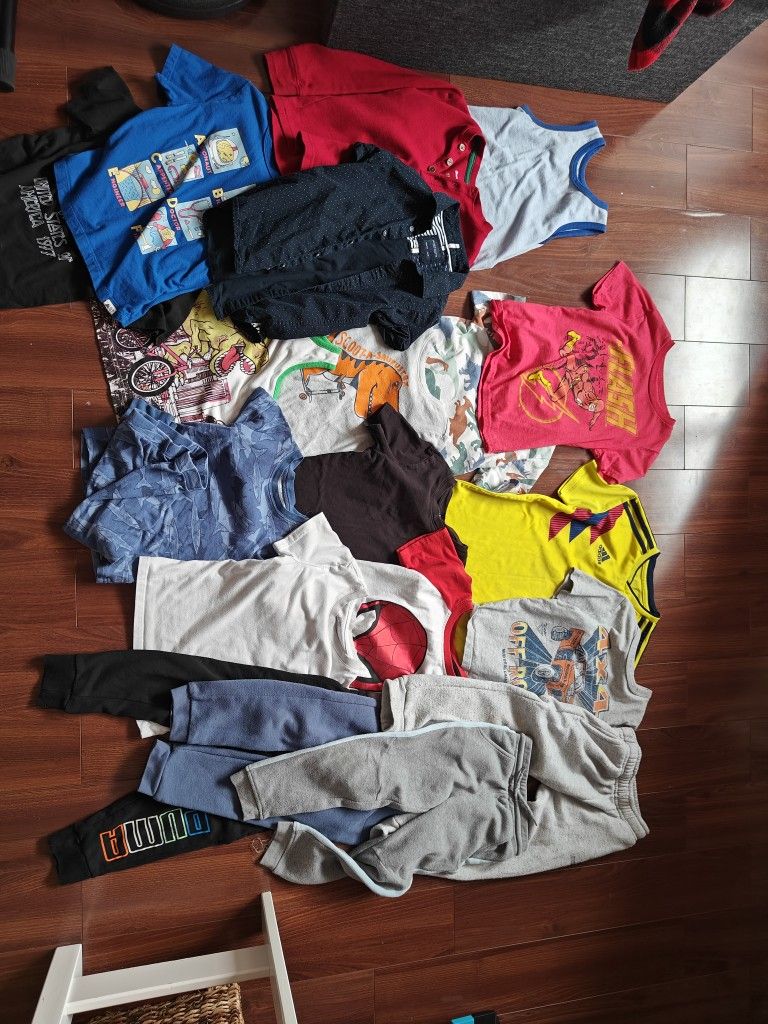 Boys Toddler 5T Bundle Clothes