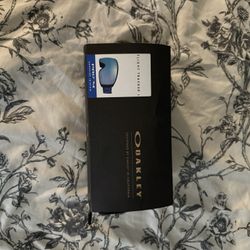 Oakley Snowboard Goggles.