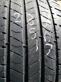 235 50 17 one good car tire for sale
