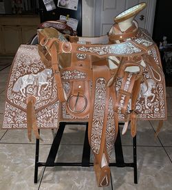 Montura bordada hecha en mexico 🇲🇽