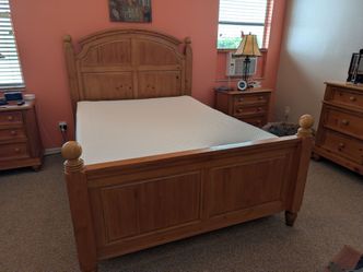 Queen wooden bedframe and mattress