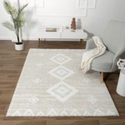 8/10 Brand New Cream Rug 