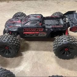 New Arrma Kraton 8S 