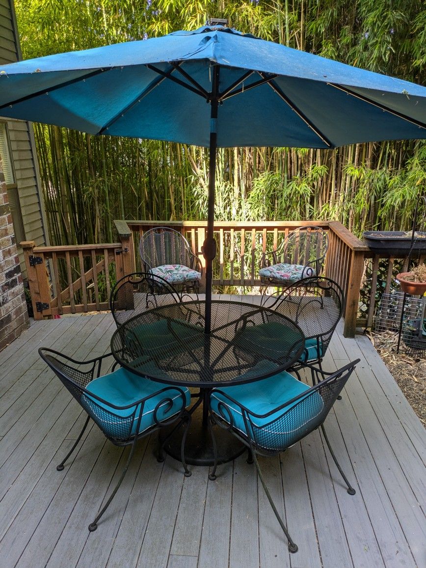 Wrought Iron Table & Chairs