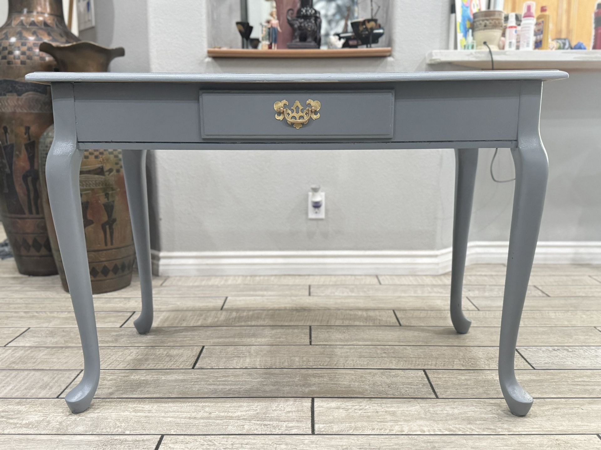 Vintage 1970’s French Provincial Console/ Entry Table (repainted) 42x29x22