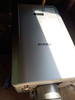 Rinnai Super High Efficiency Plus Condensing Residential 9 GPM 160,000 BTU Natural Gas or Liquid Propane Indoor/Outdoor Tankless Water Heater