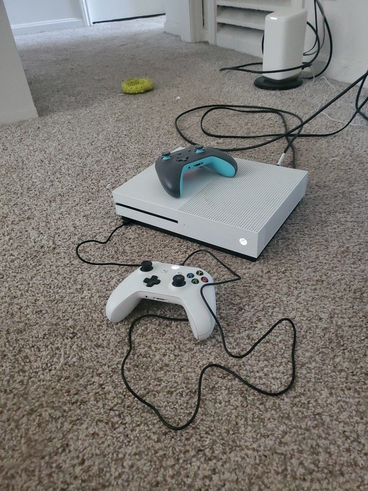 Xbox One S