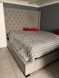 King bed frame