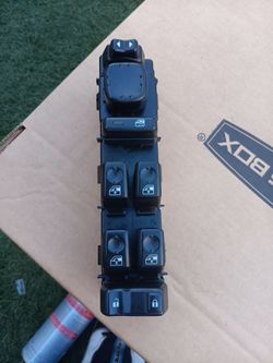 Master window switch