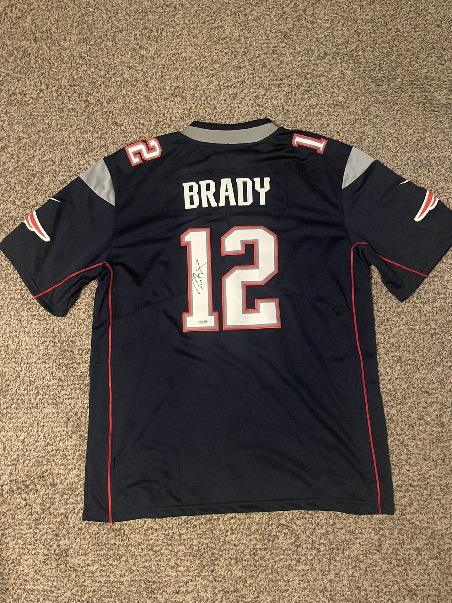 Tom Brady Autographed Jersey 
