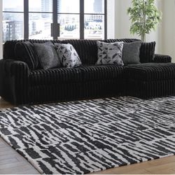 🖤 Midnight Madness Sectional Sofa  🖤