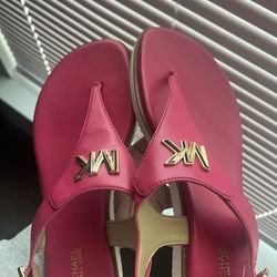 MICHAEL KORS SANDALS
