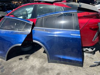 2017 18 19 20 Tesla Model X Right Rear Door
