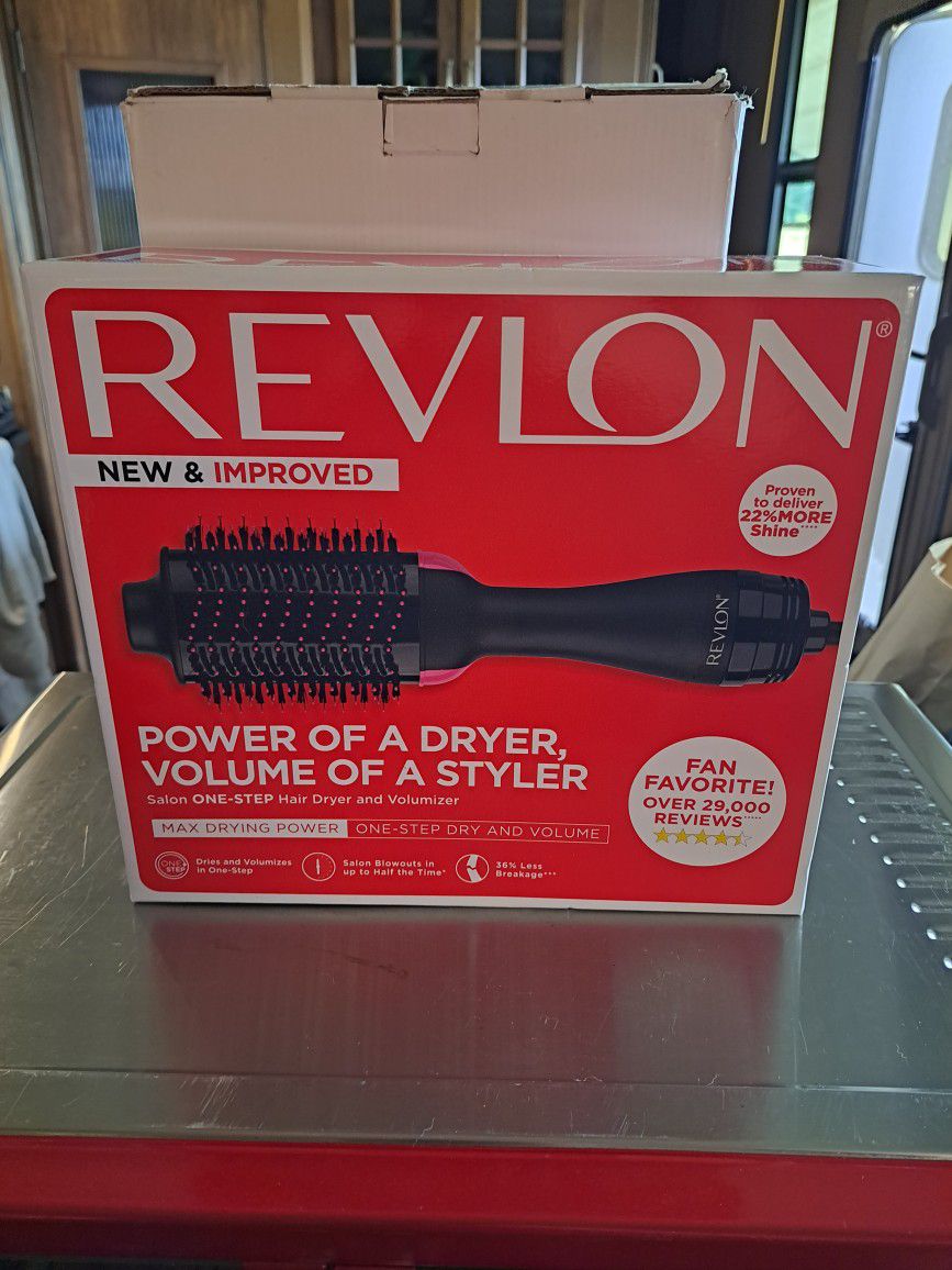 Brand New Never Opened Revlon Blow-dry Brush
