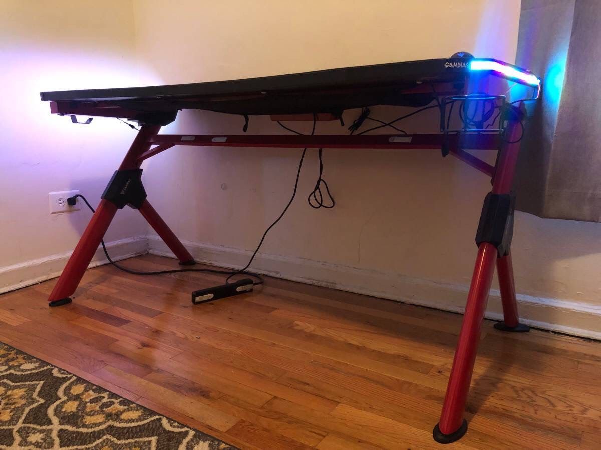 CYBERPUNK Gaming Desk + Gaming Chair