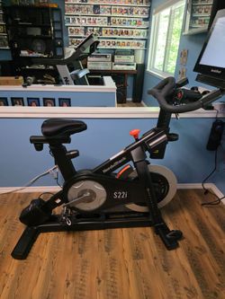 Nordic Track s22i Commercial Bike