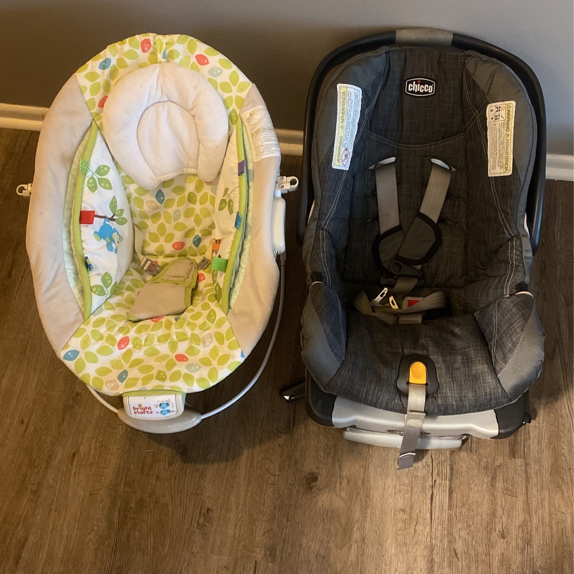 Chicco Car Seat And Baby Bouncer