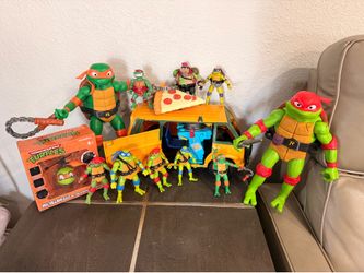 Vintage/New Ninja Turtle toys