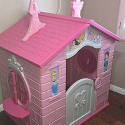 Disney Princess Play Pretend House!!!