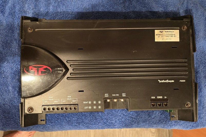 Rockford Fosgate Power P4004 400 Watt - 4 Channel Amp.
