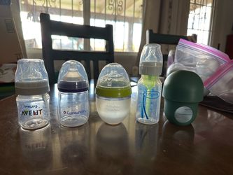 Mixed Baby Bottle Sampler– Phillips Avent, Lansinoh, Comotomo, Dr. Brown's and Boon Nursh