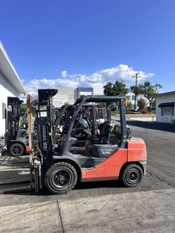 2018 Toyota 8fgu30 With Single Double Forklift