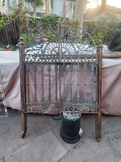 Vintage Gate 