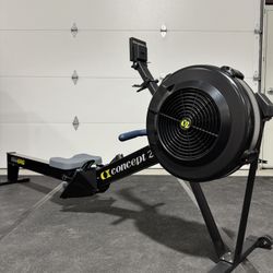 Concept 2 Row Erg Model D Rower PM5 - Crossfit Hyrox Rowing Machine