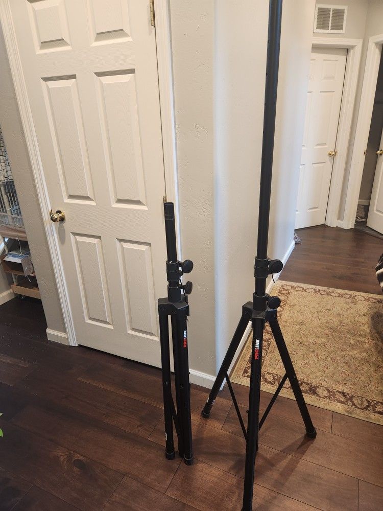 Speaker Stands (Pair)
