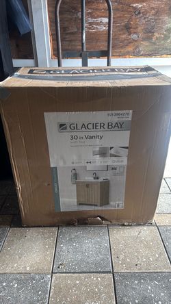 NEW Glacier Bay Oakley 30” Beige Oak Bathroom Vanity with White Marble Top