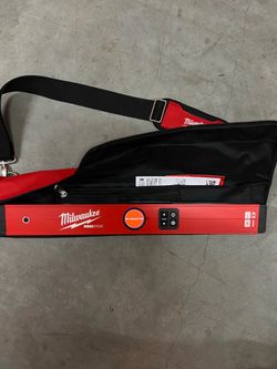 MILWAUKEE 24IN LEVEL
