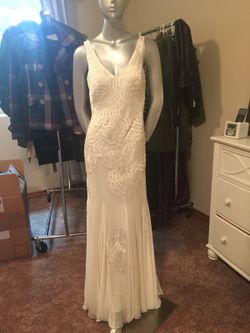 White embroidered elegant formal dress SueWong brand size 8
