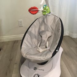 4moms rockaRoo Compact Baby Swing