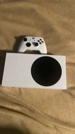 Xbox series s with controller