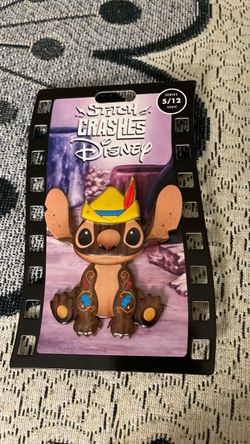Stitch LE Pinocchio pin