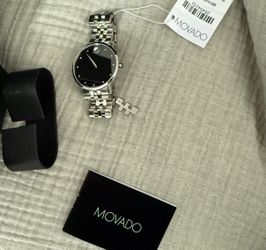 Movado Museum Classic, 40mm - Brand New