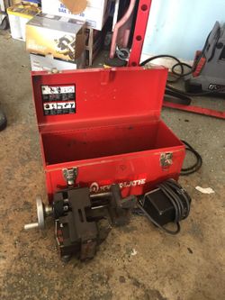 On car Brake Lathe with drive motor not in pictures