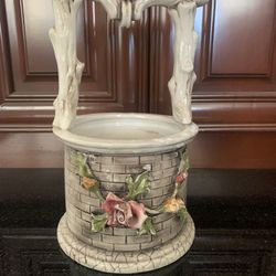 Italian Floral Vase / Flower Pot