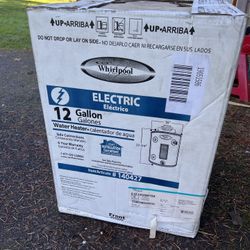 12 Gallon 120v Whirlpool Electric Water Heater 