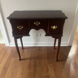Antique Style Wood Side Table 