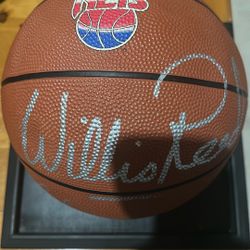 Knicks Autographed Basketball