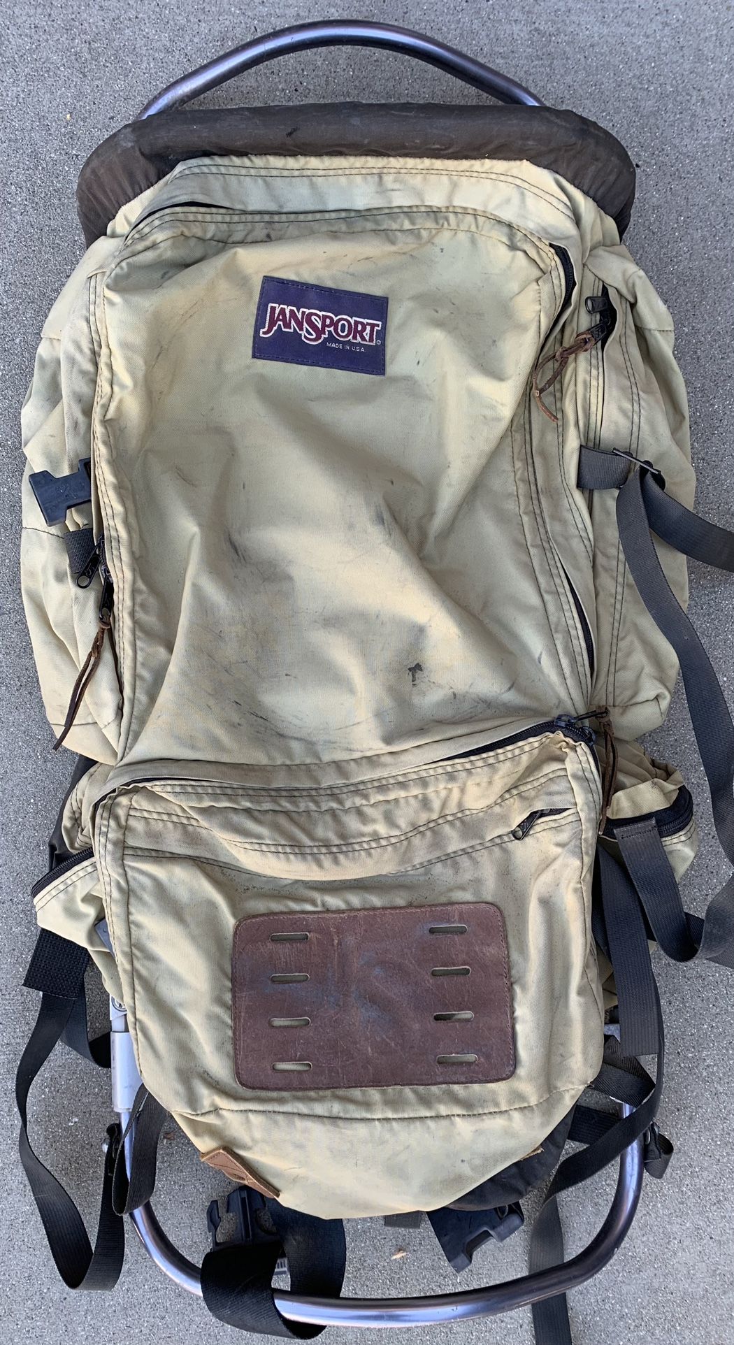 VINTAGE Jansport Framed Hiking Backpack