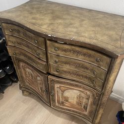 Lexington Dresser With Wine Cabinet 