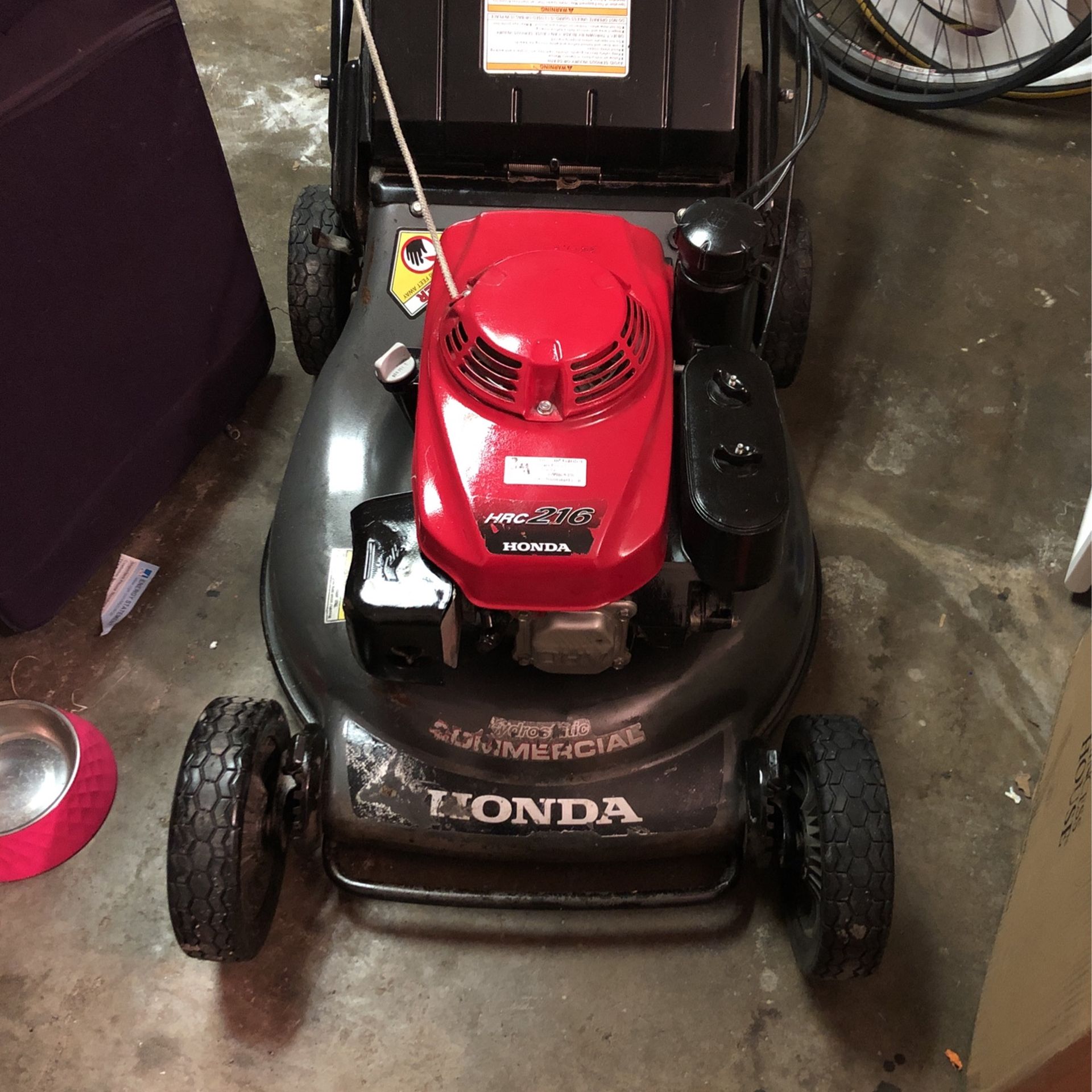 HRC 216 Honda Commercial Lawnmower for Sale in Lathrop, CA OfferUp