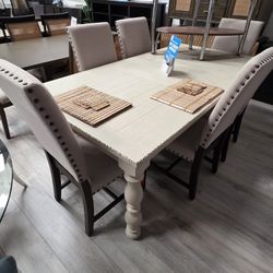 Dining Table And Chairs NEW 