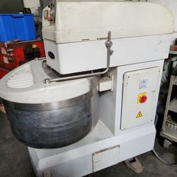 Batidora Industrial De Espiral De 160 Cuartos