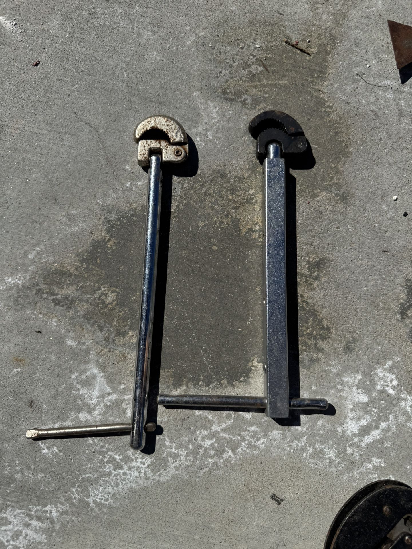 Telescoping Basin Wrench