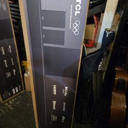 TCL - Q85H Q Class 7.1.4 Channel Sound Bar with Dolby Atmos, Wireless Subwoof