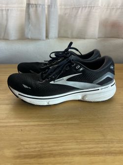 Brooks Ghost 15 Women’s size 10