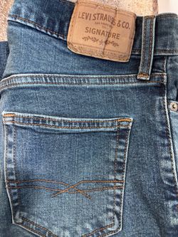 Levi Strauss Signature Athlethic